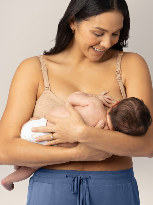 Sublime® Hands-Free Pumping & Nursing Bra | Beige - HoneyBug