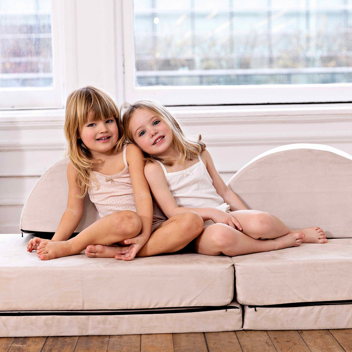 Pointelle White, Girl (2 Sets) - HoneyBug