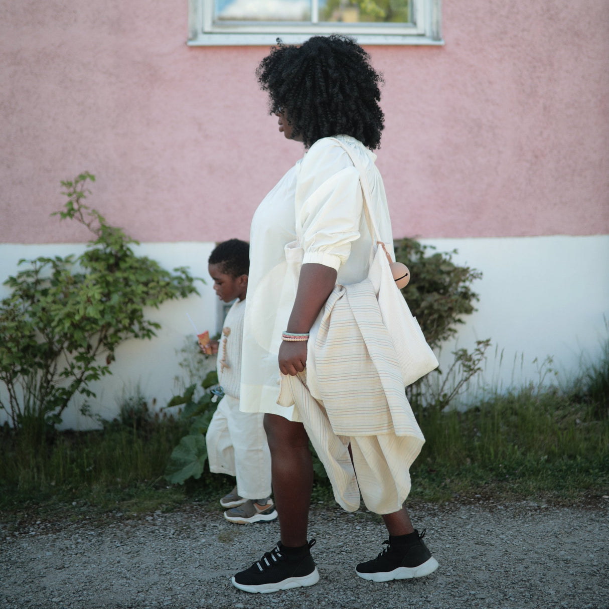 Pearl Teether Bracelet - HoneyBug