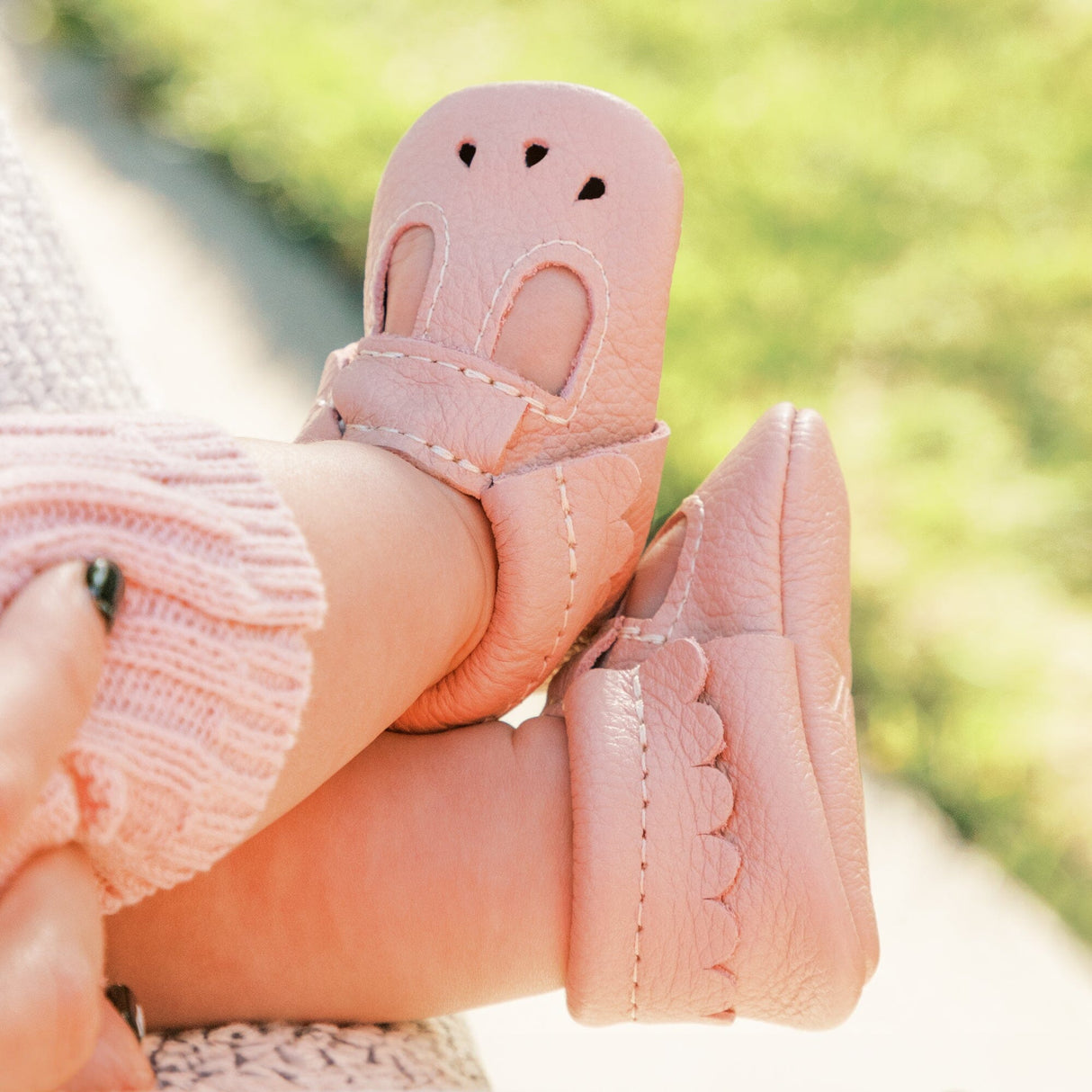 Newborn Blush Mary Jane Baby Shoe - HoneyBug