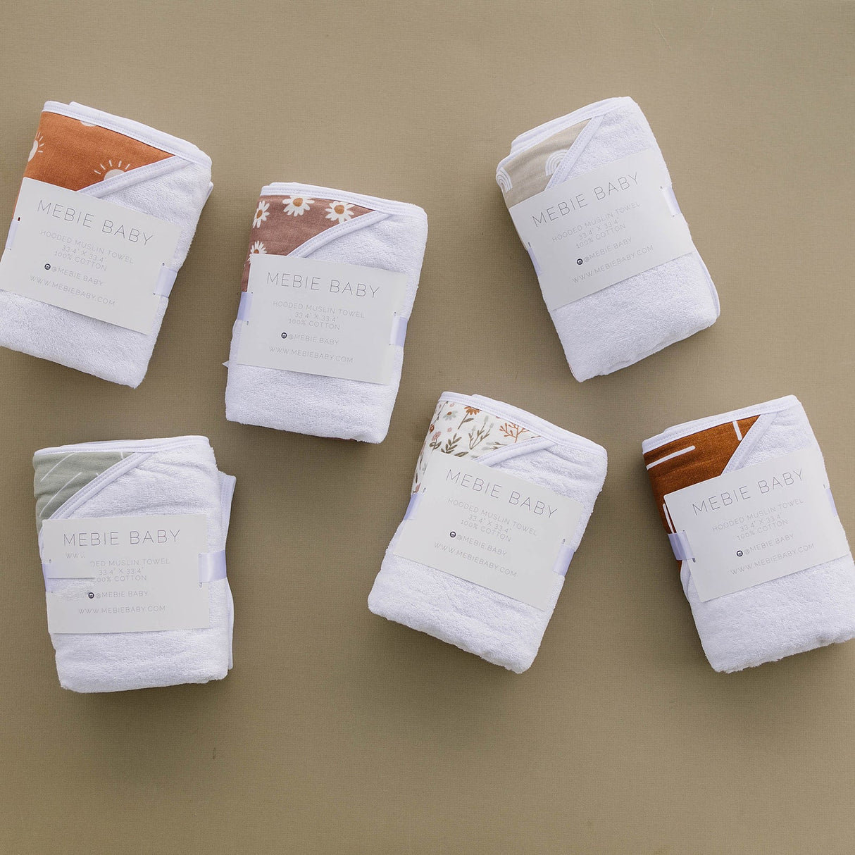 Daisy Dream Muslin Hooded Towel - HoneyBug