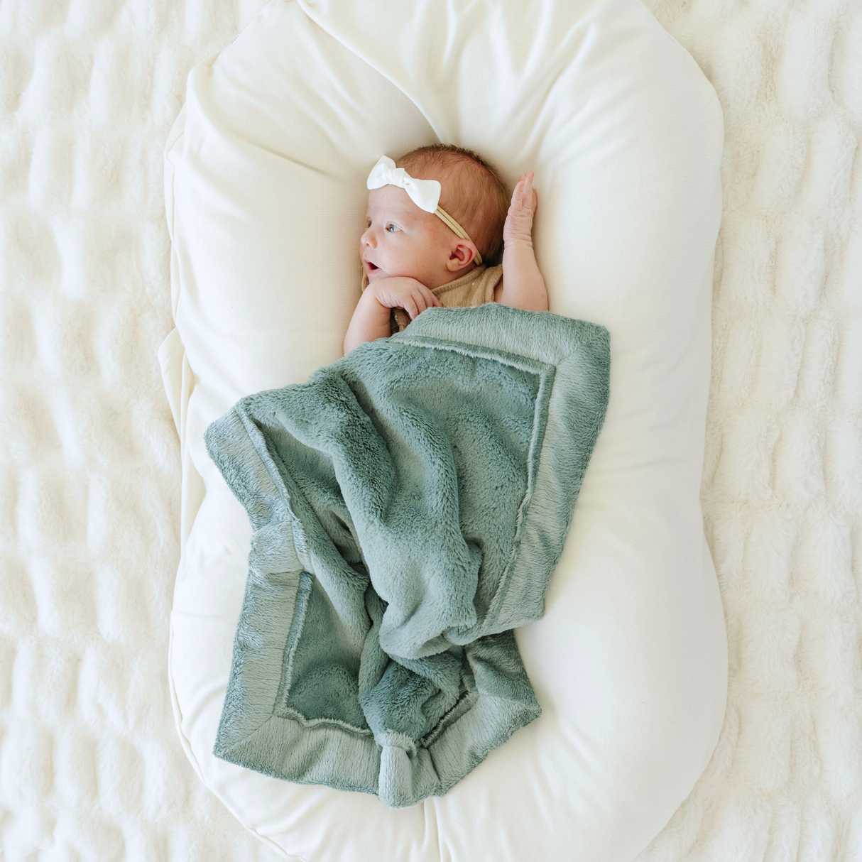 LUSH MINI BLANKETS