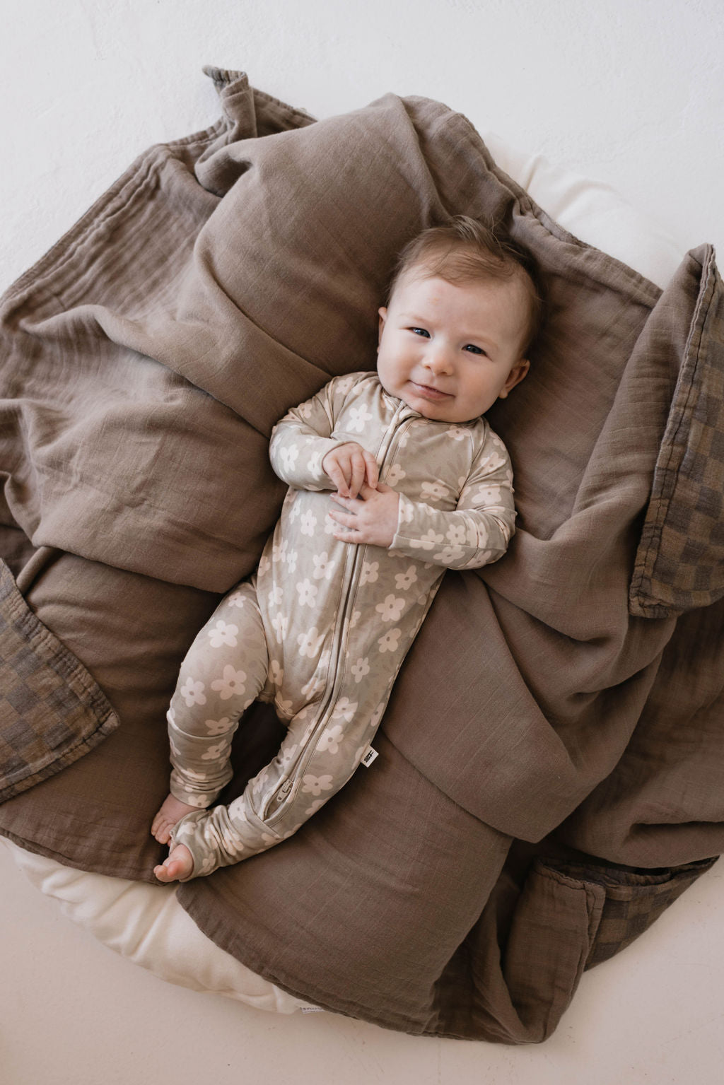 Bamboo Zip Pajamas | French Gray Floral - HoneyBug
