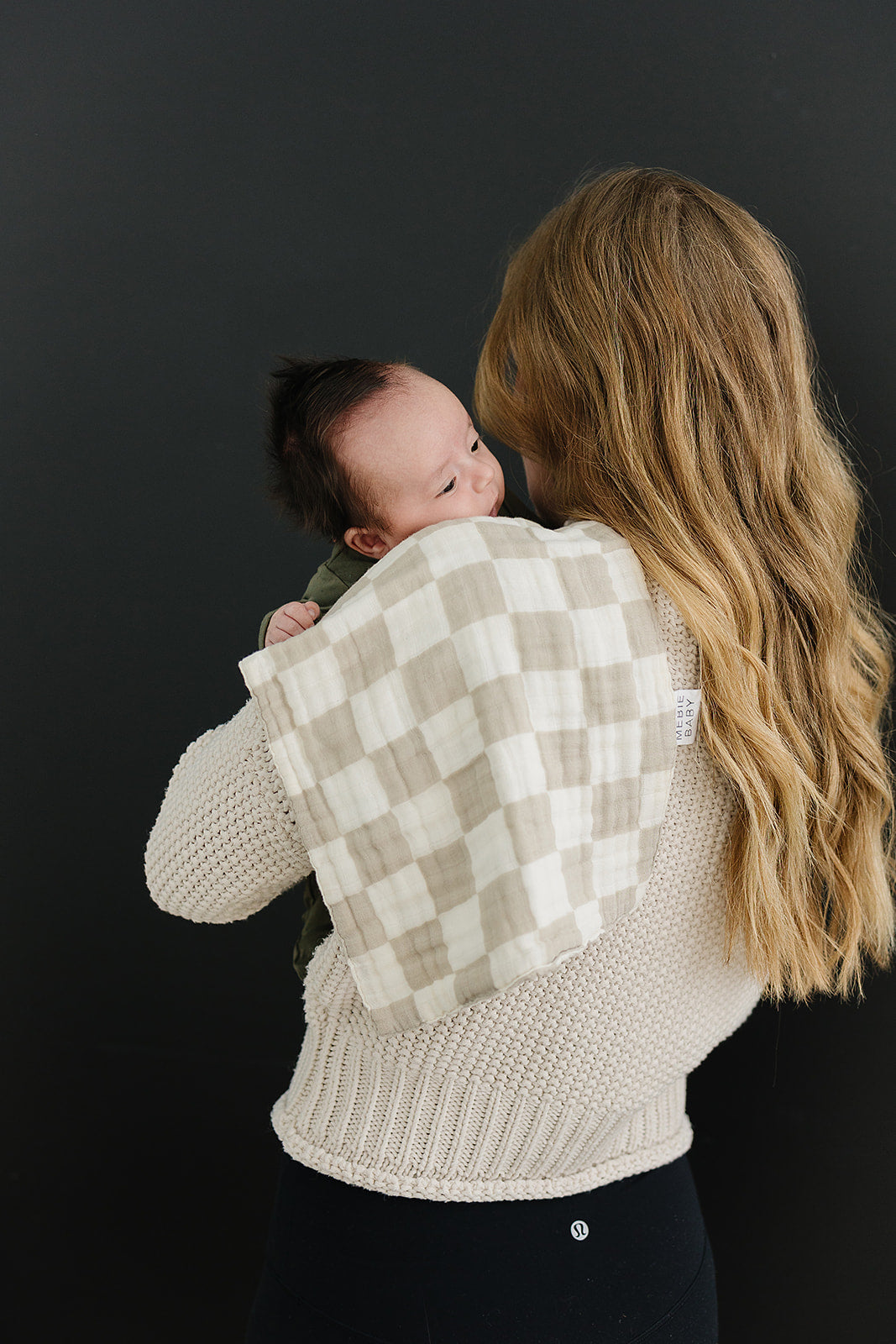 Taupe Checkered Muslin Burp Cloth - HoneyBug