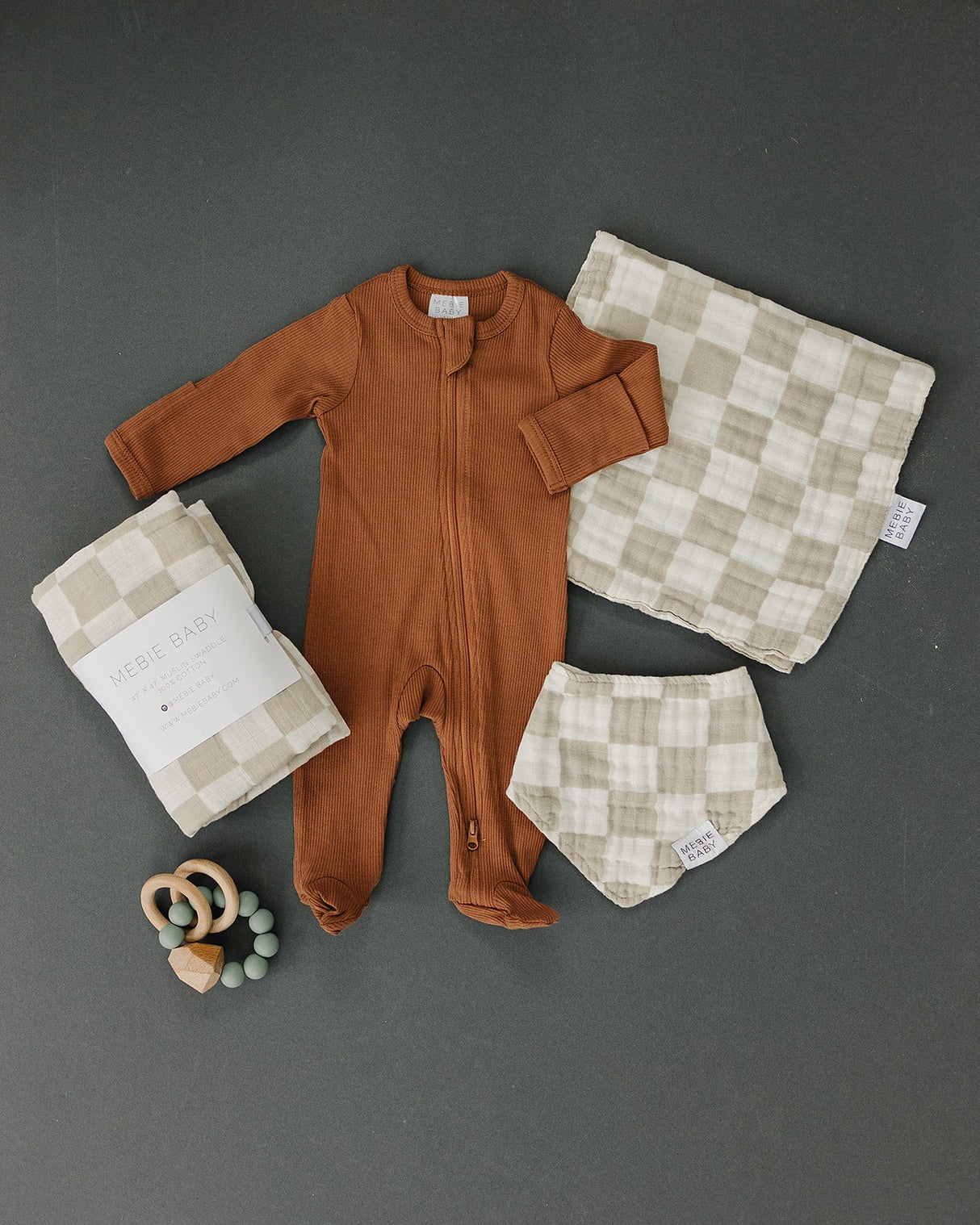 Taupe Checkered Muslin Burp Cloth - HoneyBug