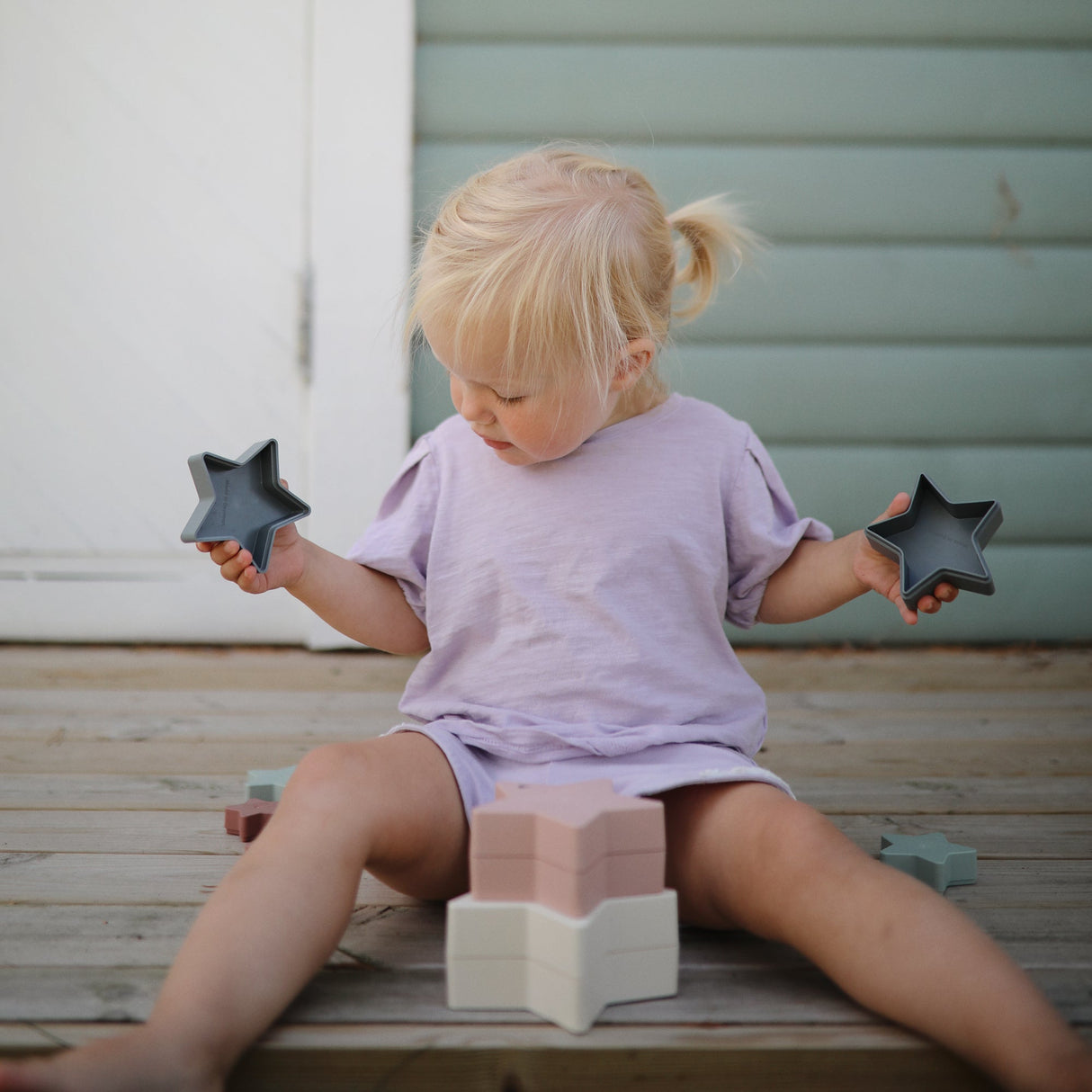 Nesting Stars Toy - Original - HoneyBug