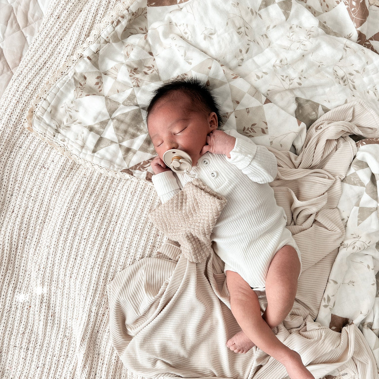 Oat Ribbed Stretch Swaddle