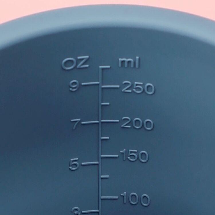 Haakaa Silicone Sip-N-Snack Cup 8 oz - HoneyBug