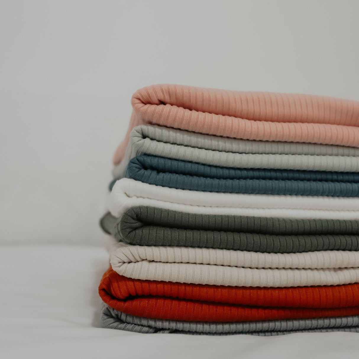 River Ribbed Stretch Swaddle