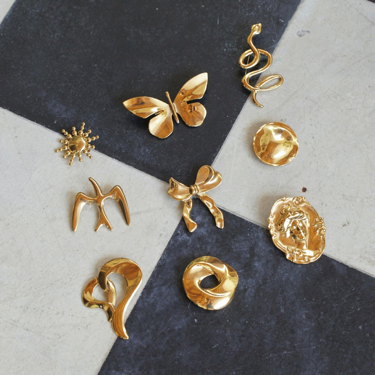 Garner Bird Brooch - HoneyBug
