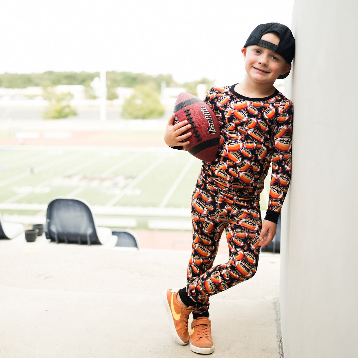 LONG SLEEVE 2 PIECE SETS- Football - HoneyBug