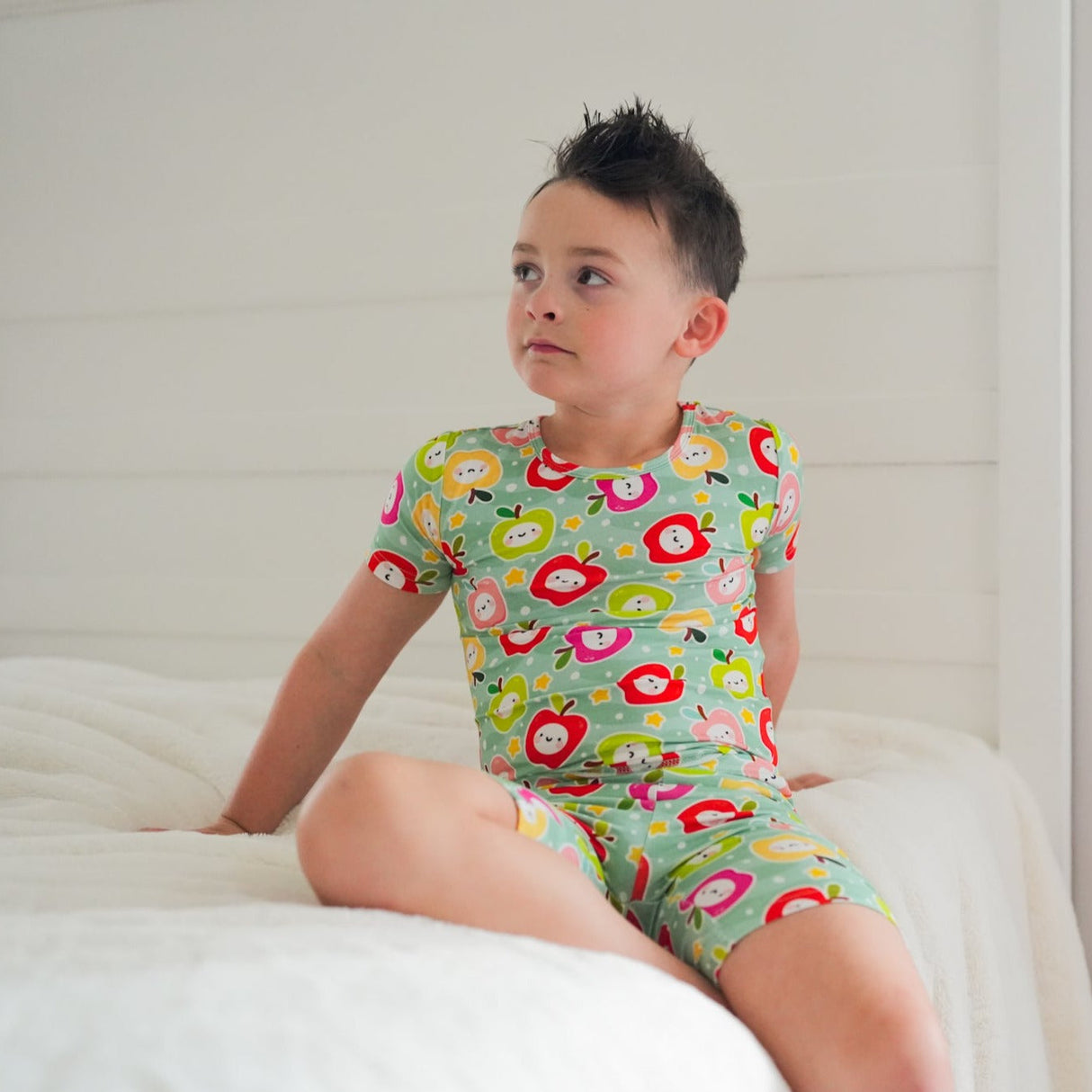 TWO PIECE SHORTIE SET- Kawaii Apple - HoneyBug