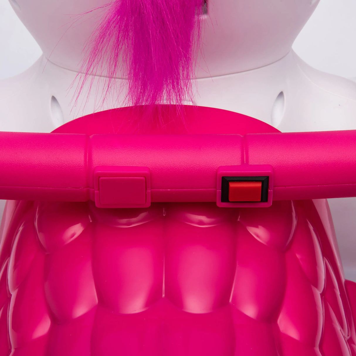 Freddo Unicorn 6V Ride-on