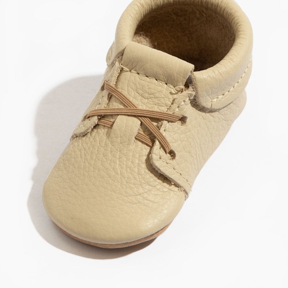 Toasted Birch Oxford Baby Shoe - HoneyBug