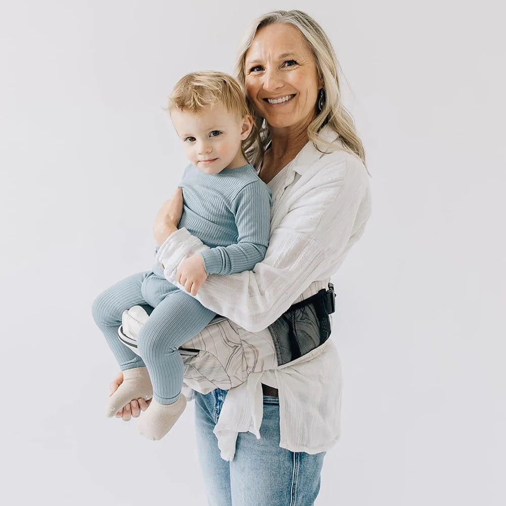 The Tushbaby Hip Carrier - HoneyBug