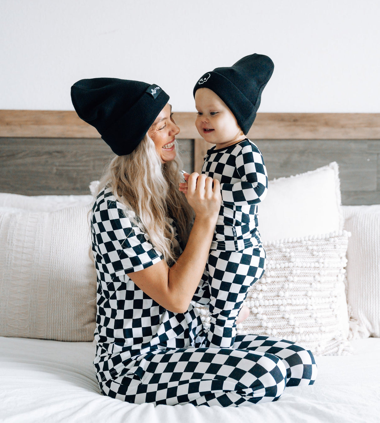 BAMBOO CUFF BEANIE- Midnight - HoneyBug