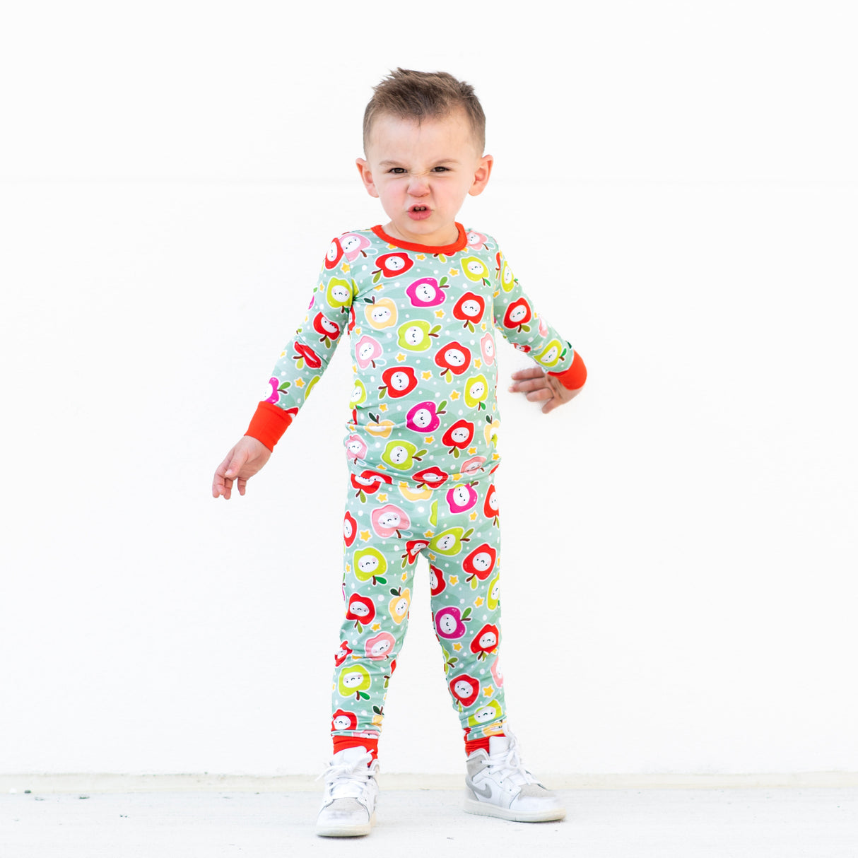 LONG SLEEVE 2 PIECE SETS- Kawaii Apple - HoneyBug