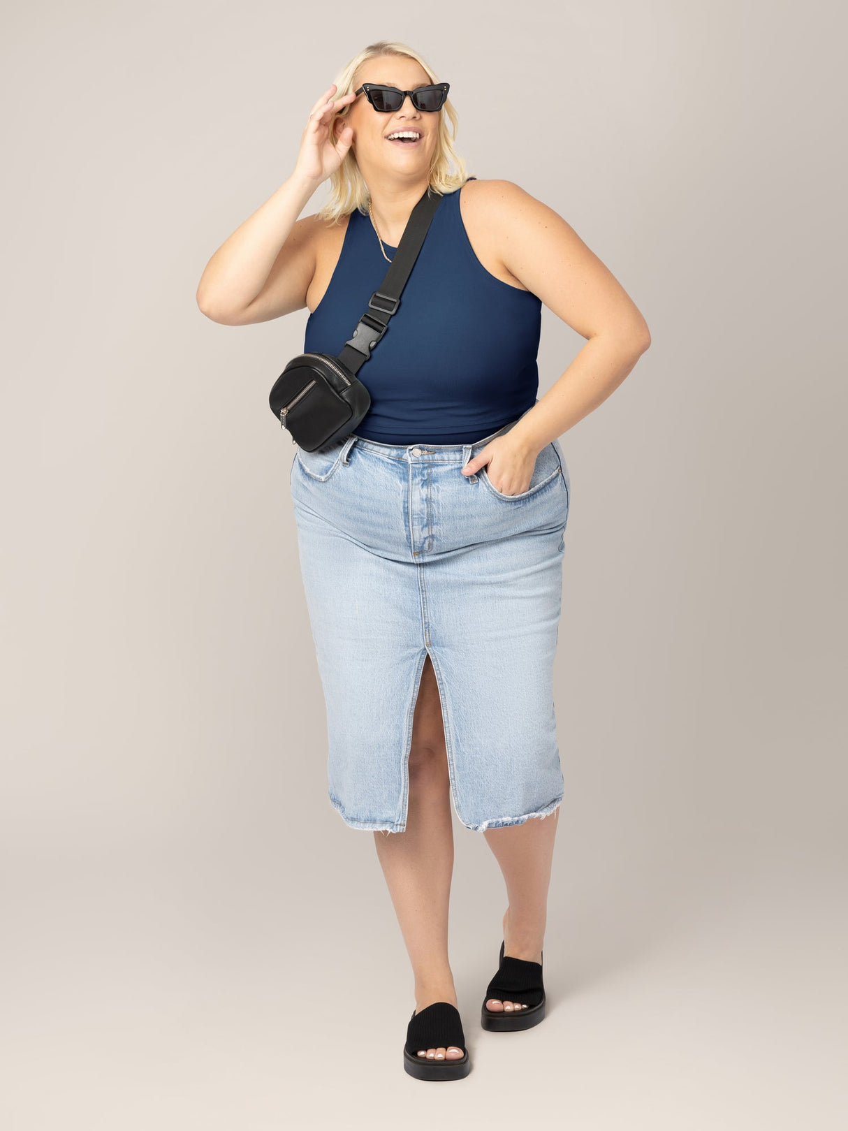 Ribbed Bamboo Racerback Nursing Tank | Navy - HoneyBug