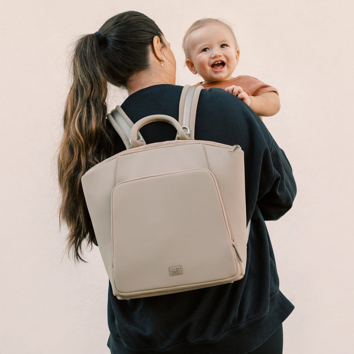 Aspen Seoul Neoprene Backpack II - HoneyBug