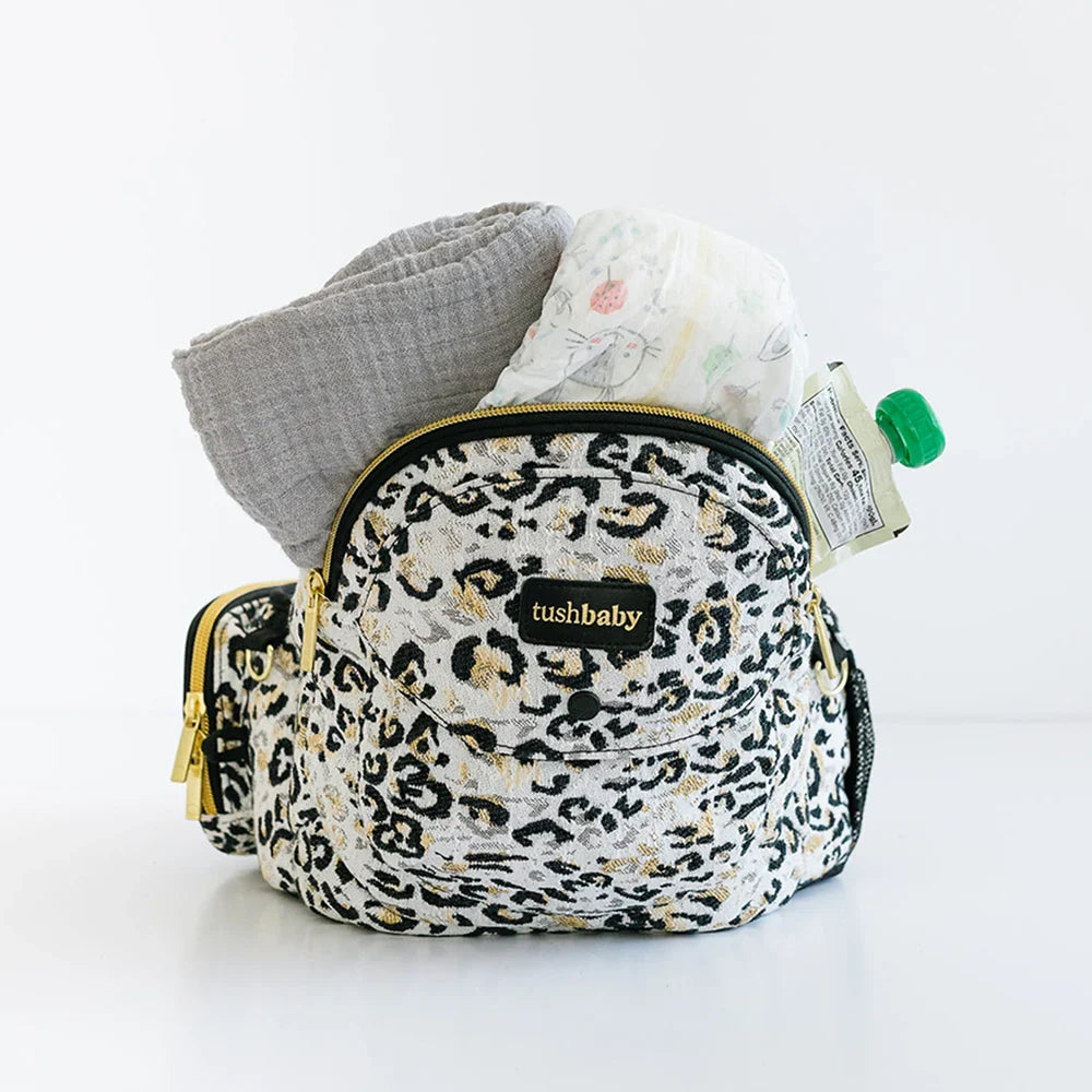 The Tushbaby Hip Carrier - HoneyBug