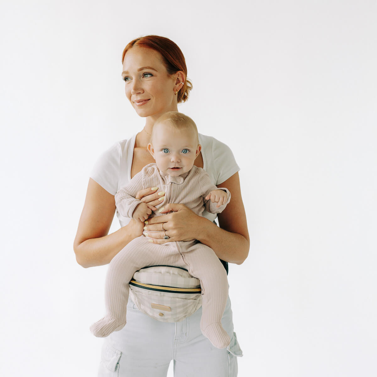 The Tushbaby Hip Carrier - HoneyBug