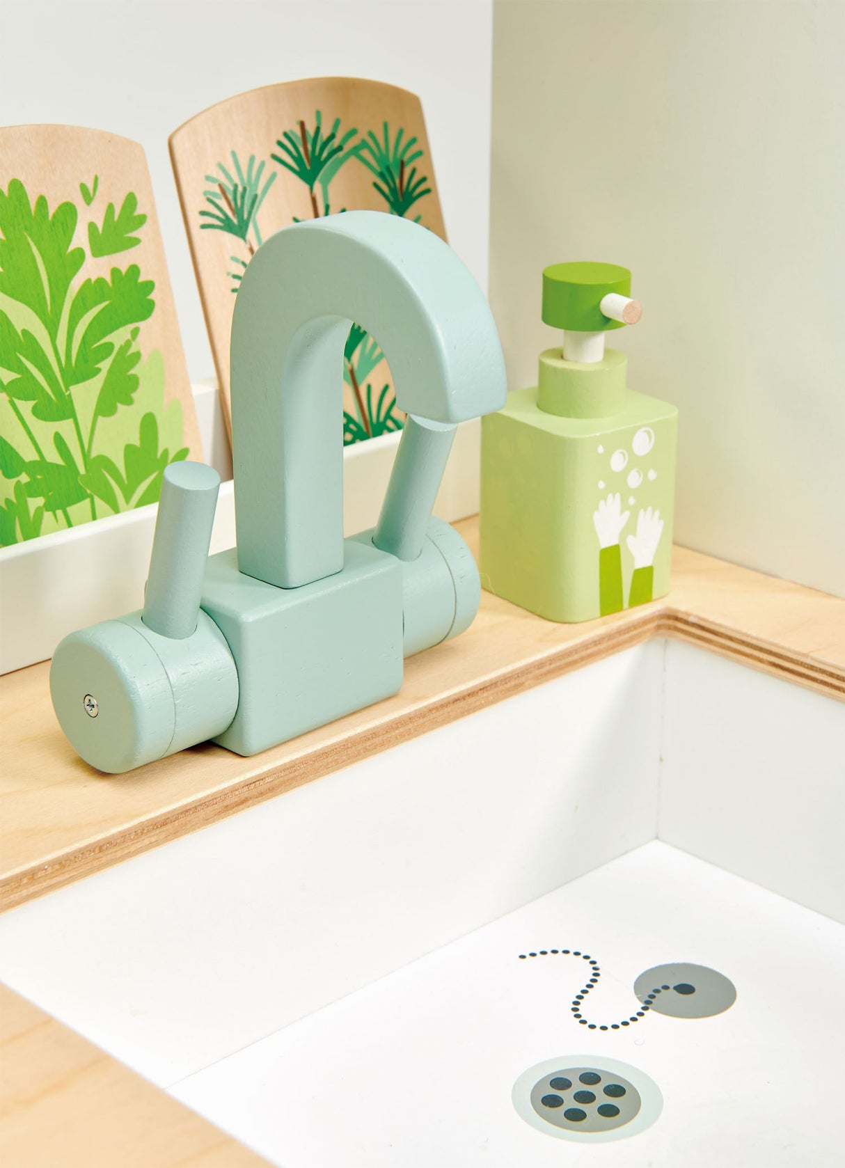 Kitchen Range - HoneyBug