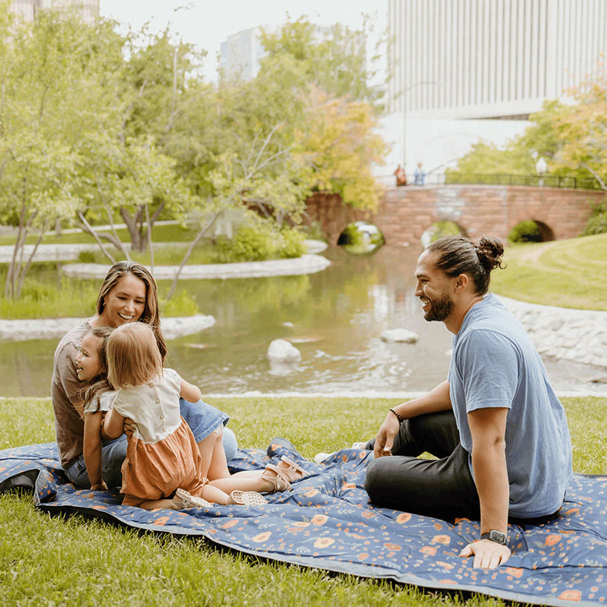 Outdoor Blanket - Midnight Poppy - HoneyBug