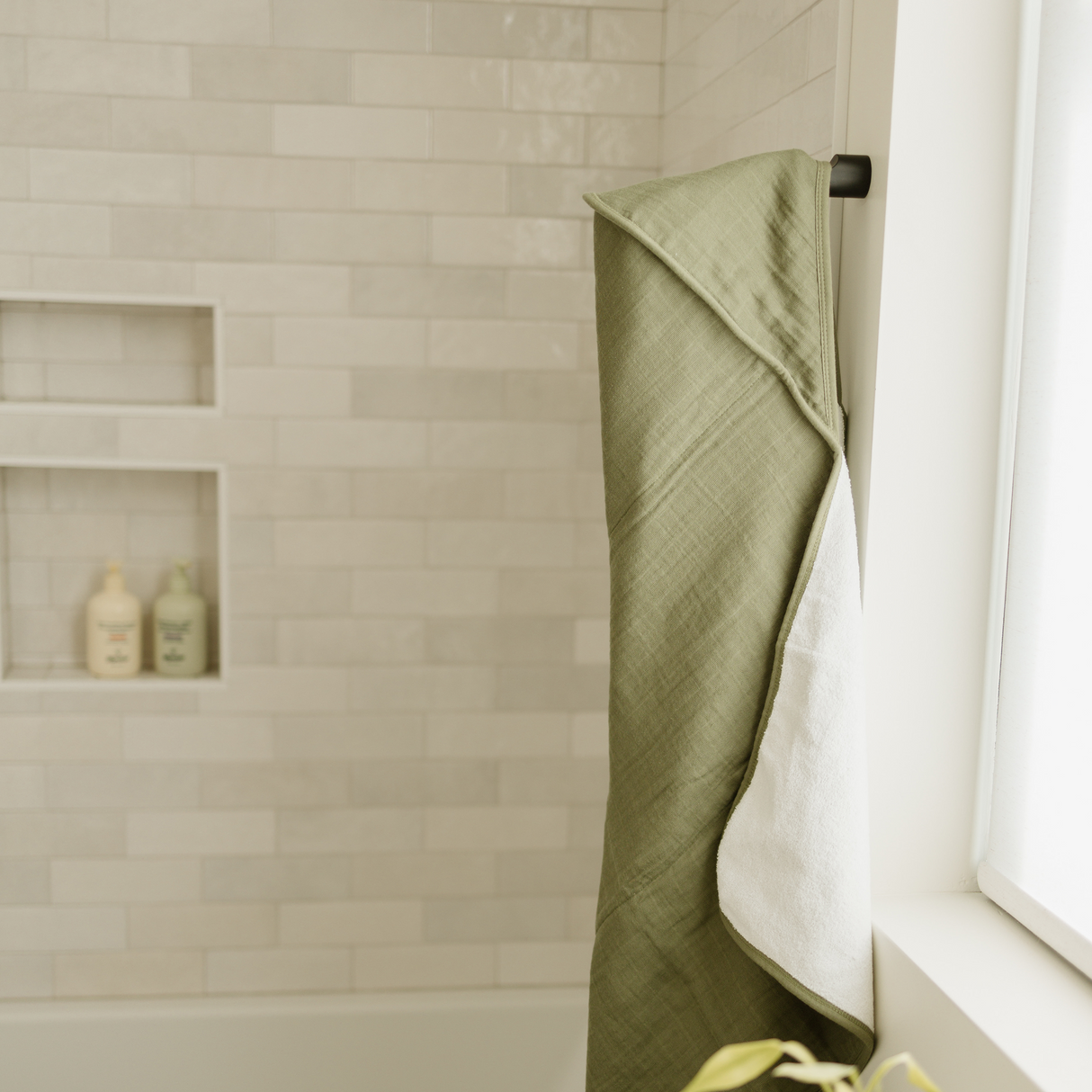 Infant Hooded Towel - Fern - HoneyBug
