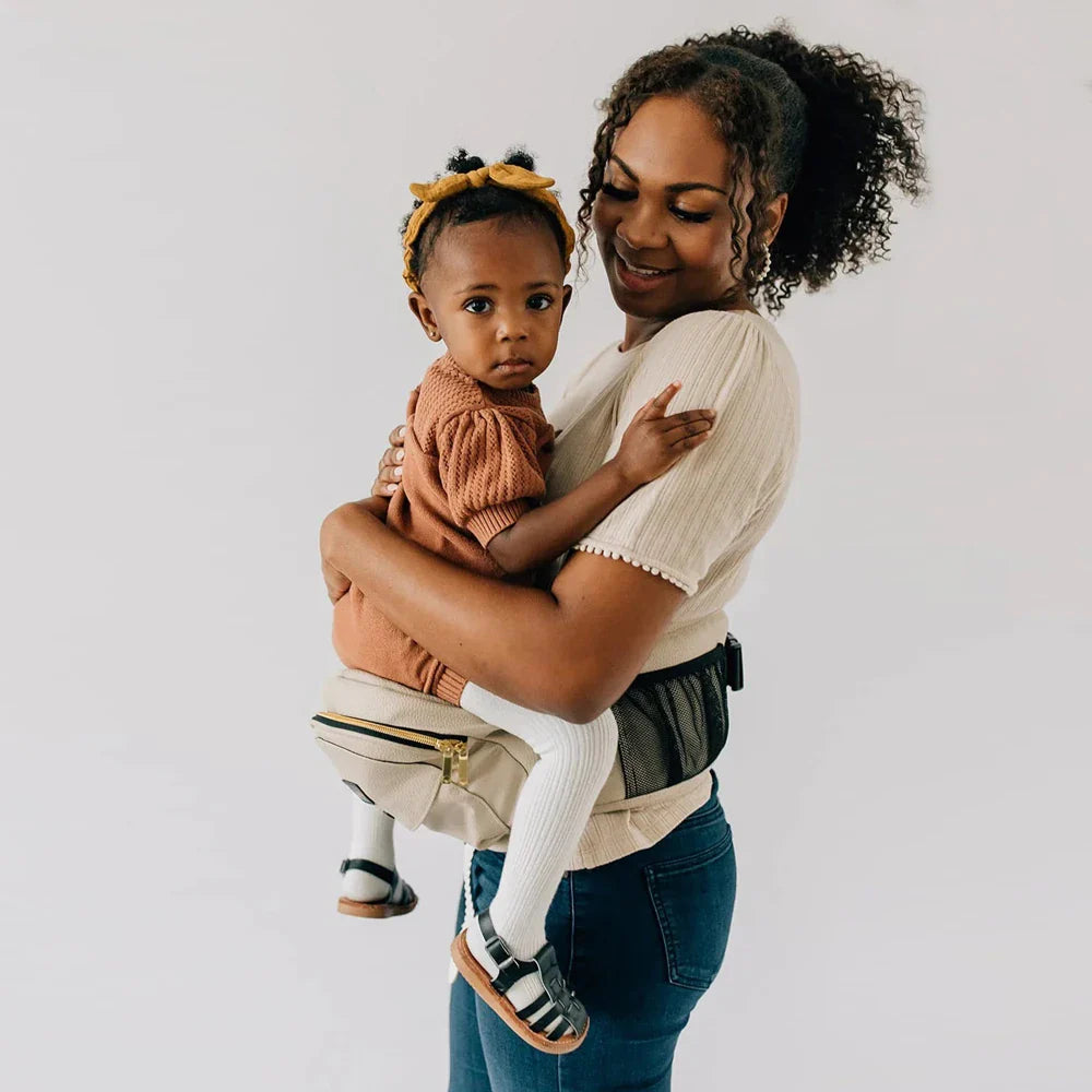 The Tushbaby Hip Carrier - HoneyBug
