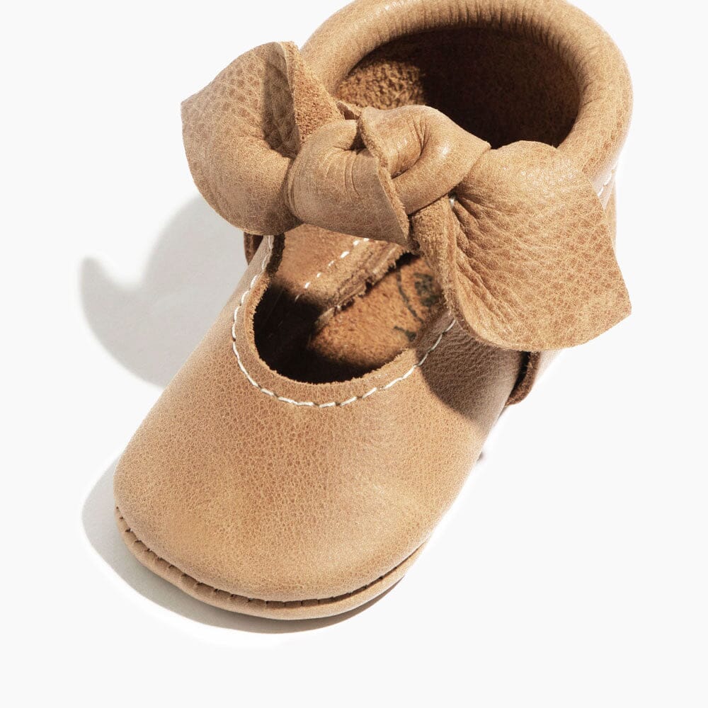 Weathered Brown Knotted Bow Baby Shoe - HoneyBug