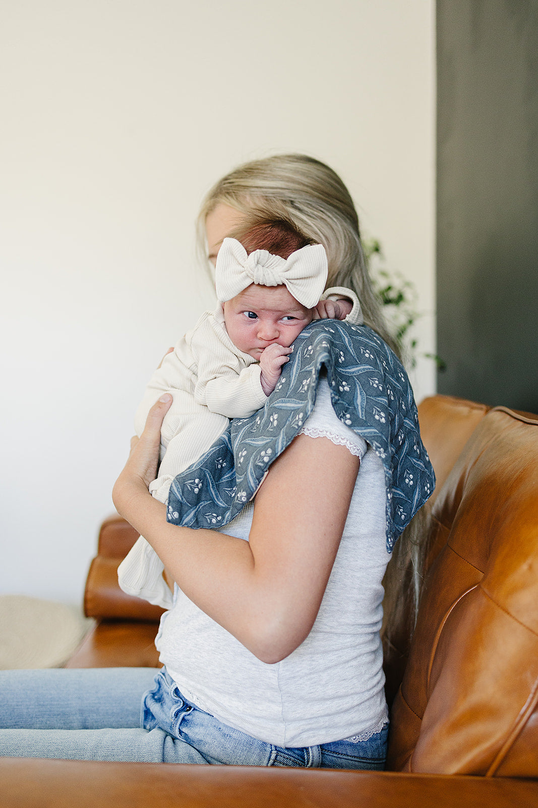 Navy Berry Muslin Burp Cloth - HoneyBug