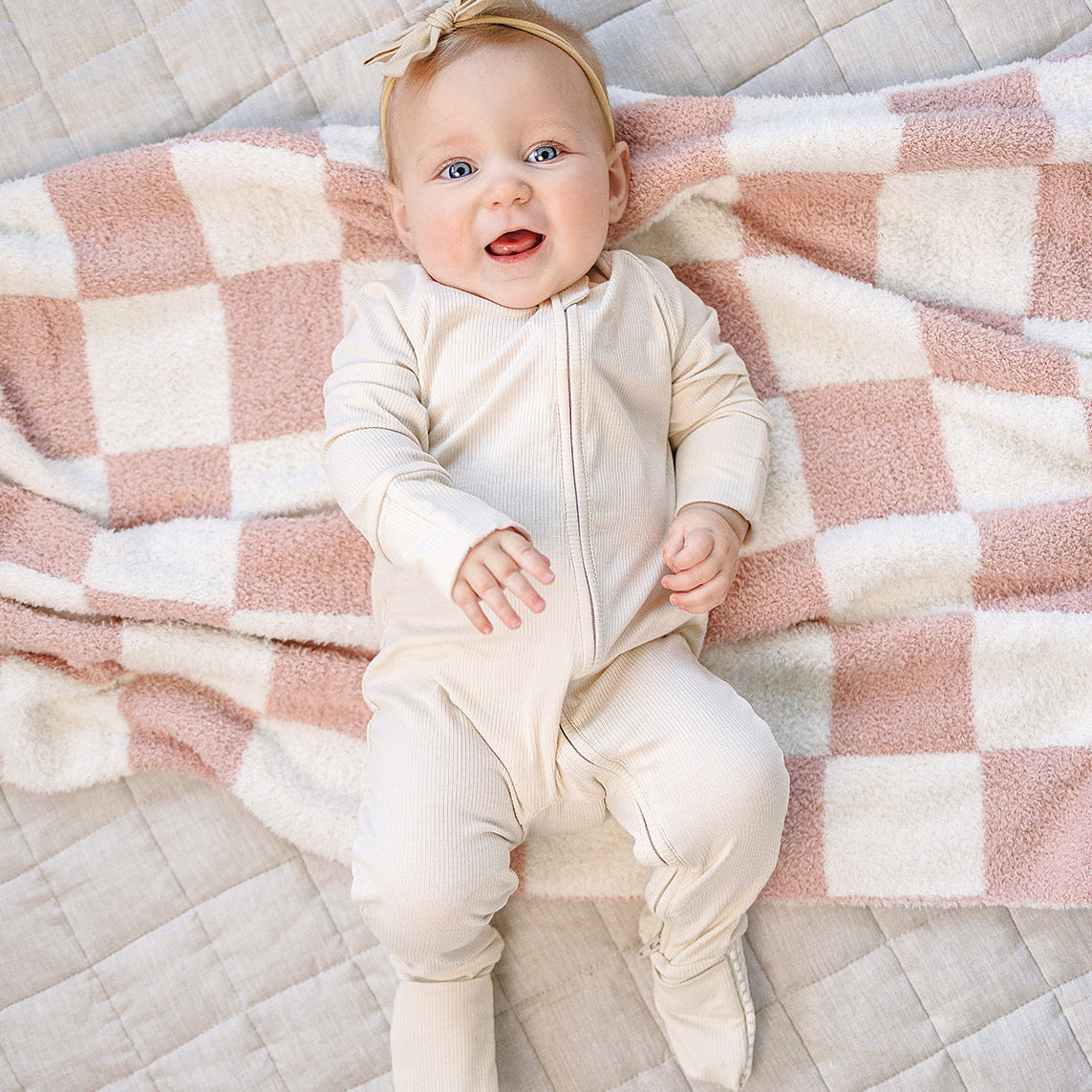 Pink Checkered Plush Blanket