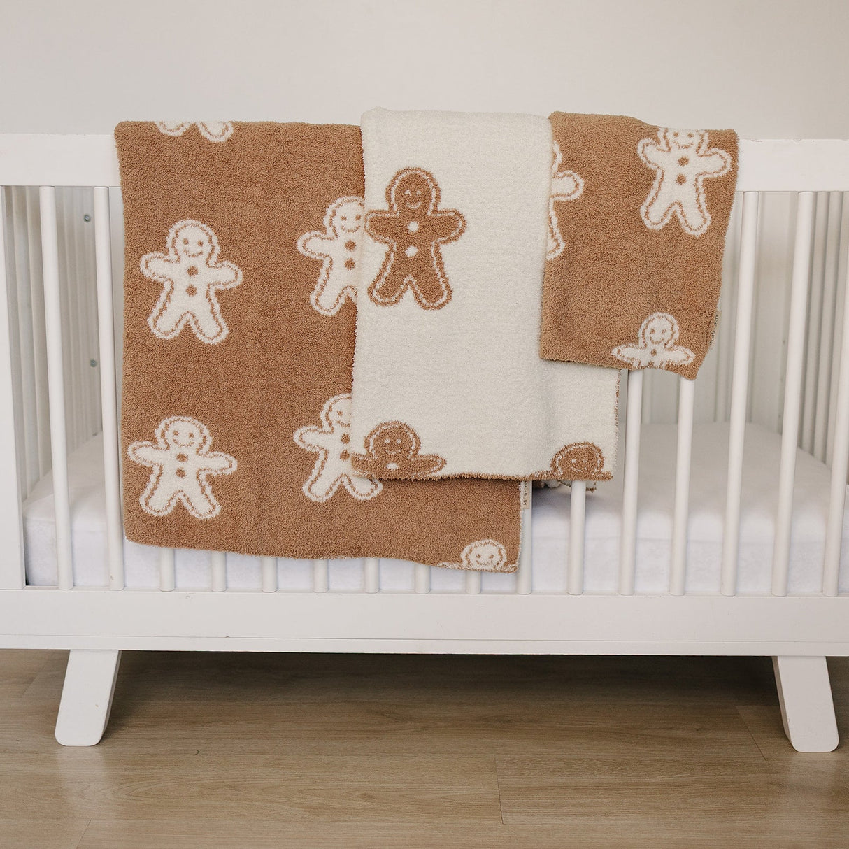 Gingerbread Plush Blanket - HoneyBug