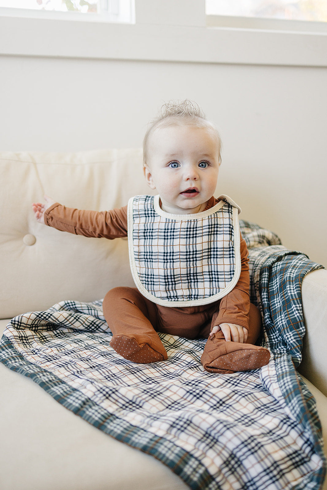 Vintage Plaid Classic Muslin Bib - HoneyBug