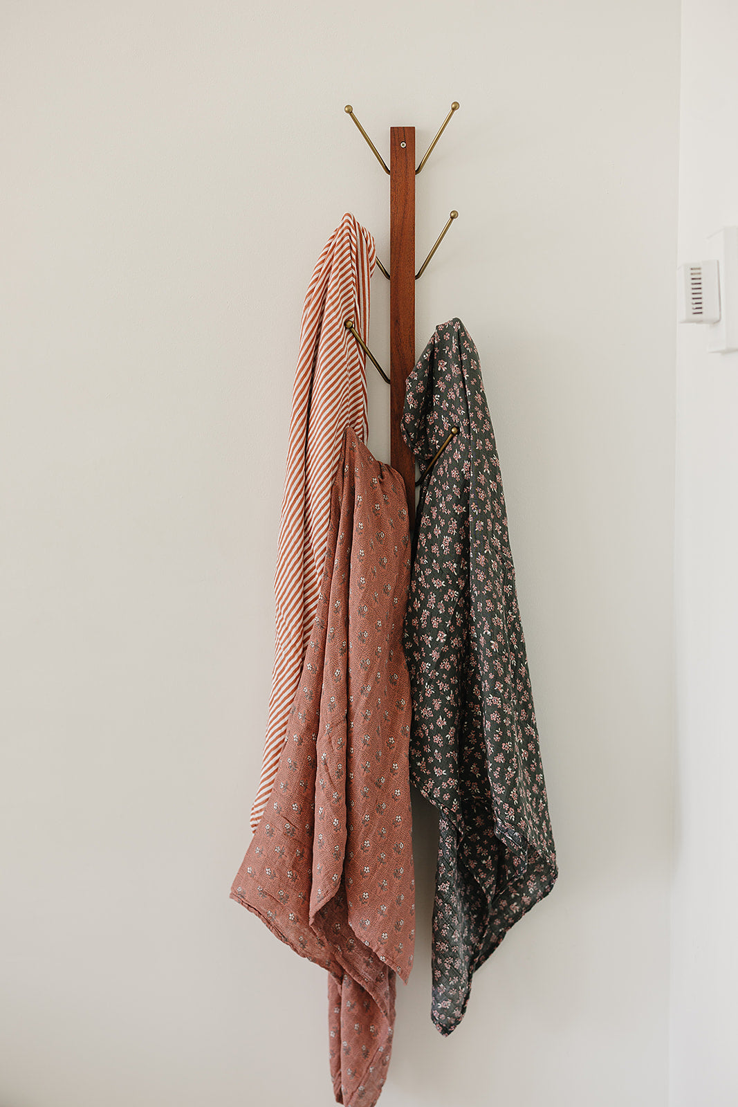 Pink Stripes Muslin Swaddle Blanket - HoneyBug