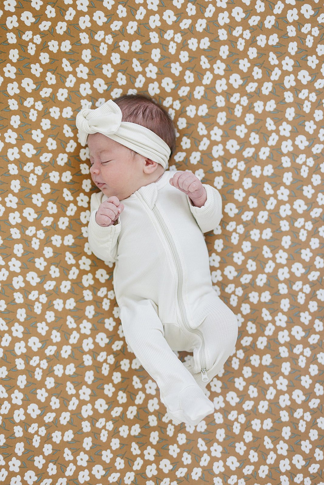Cream Ribbed Bamboo Zipper - HoneyBug