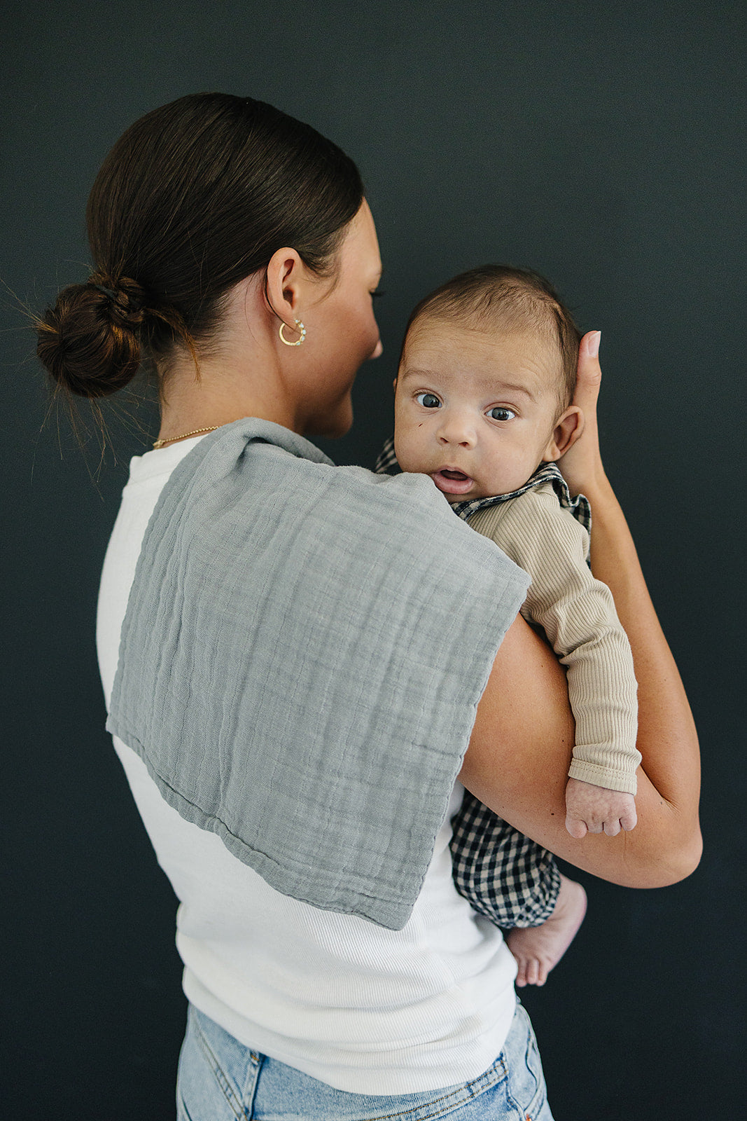Dusty Blue Muslin Burp Cloth - HoneyBug