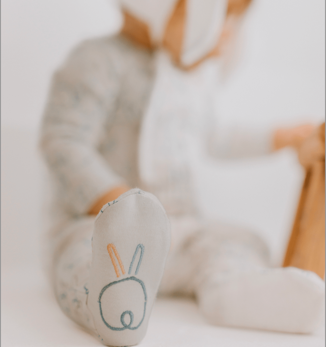 footie | bunnies - HoneyBug
