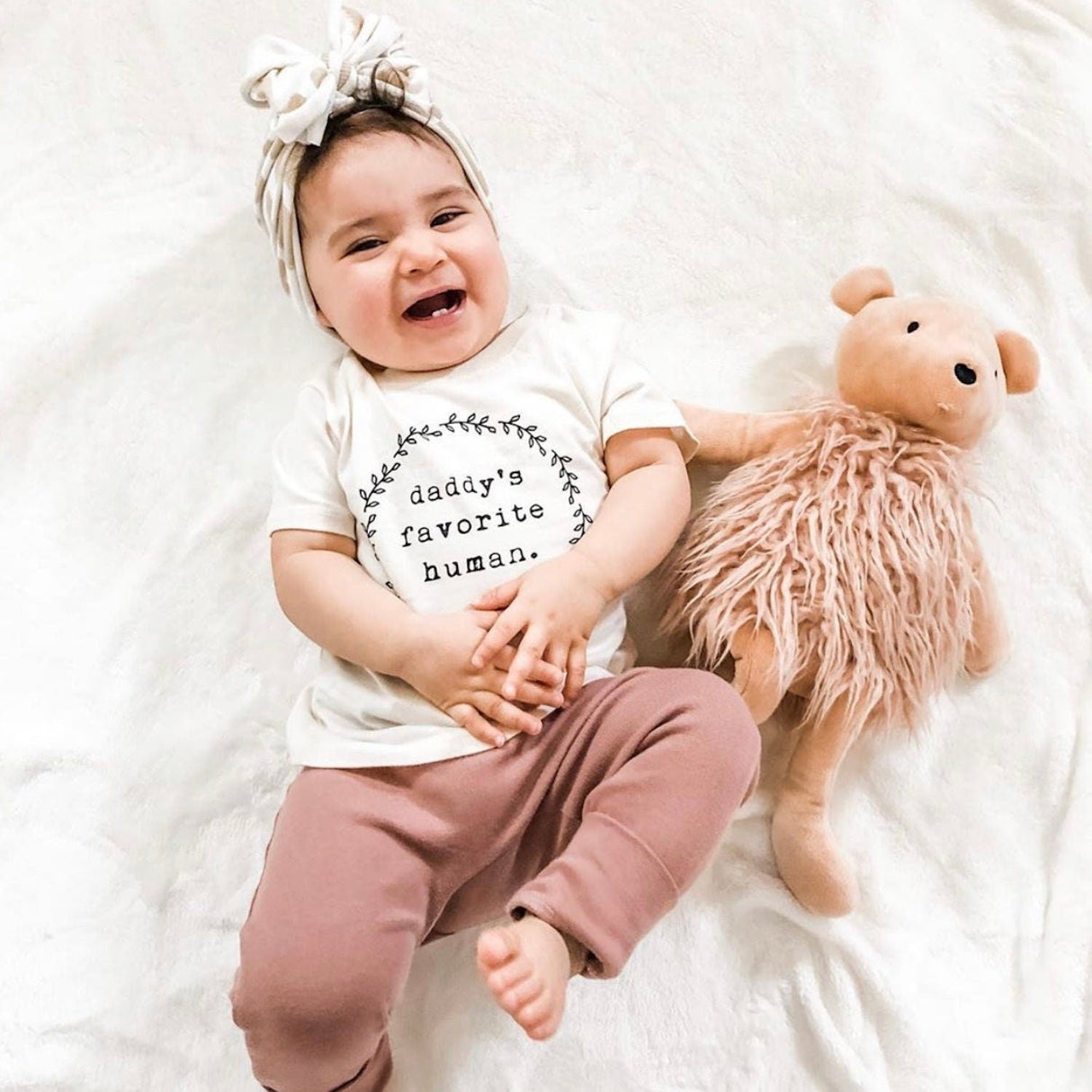 Daddy’s Favorite Human Organic Cotton Kids T-Shirt Short Sleeve - HoneyBug