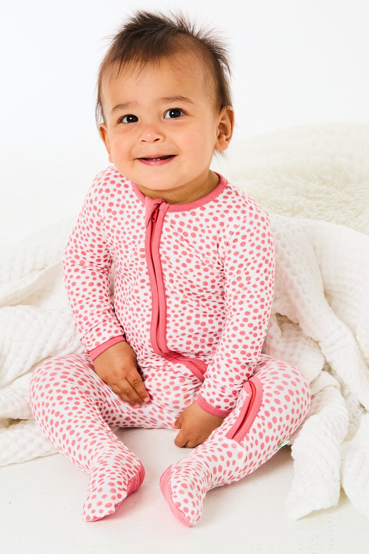 Soft & Stretchy Zipper Footie - Coral Dots - HoneyBug