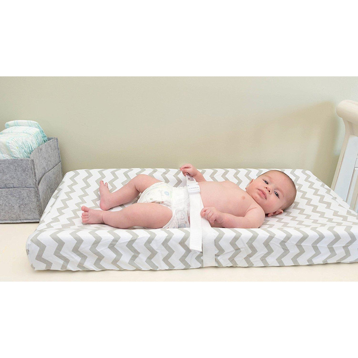 Changing Pad Cover | Cradle Sheet Set - Grey Chevron and Polka Dot - HoneyBug