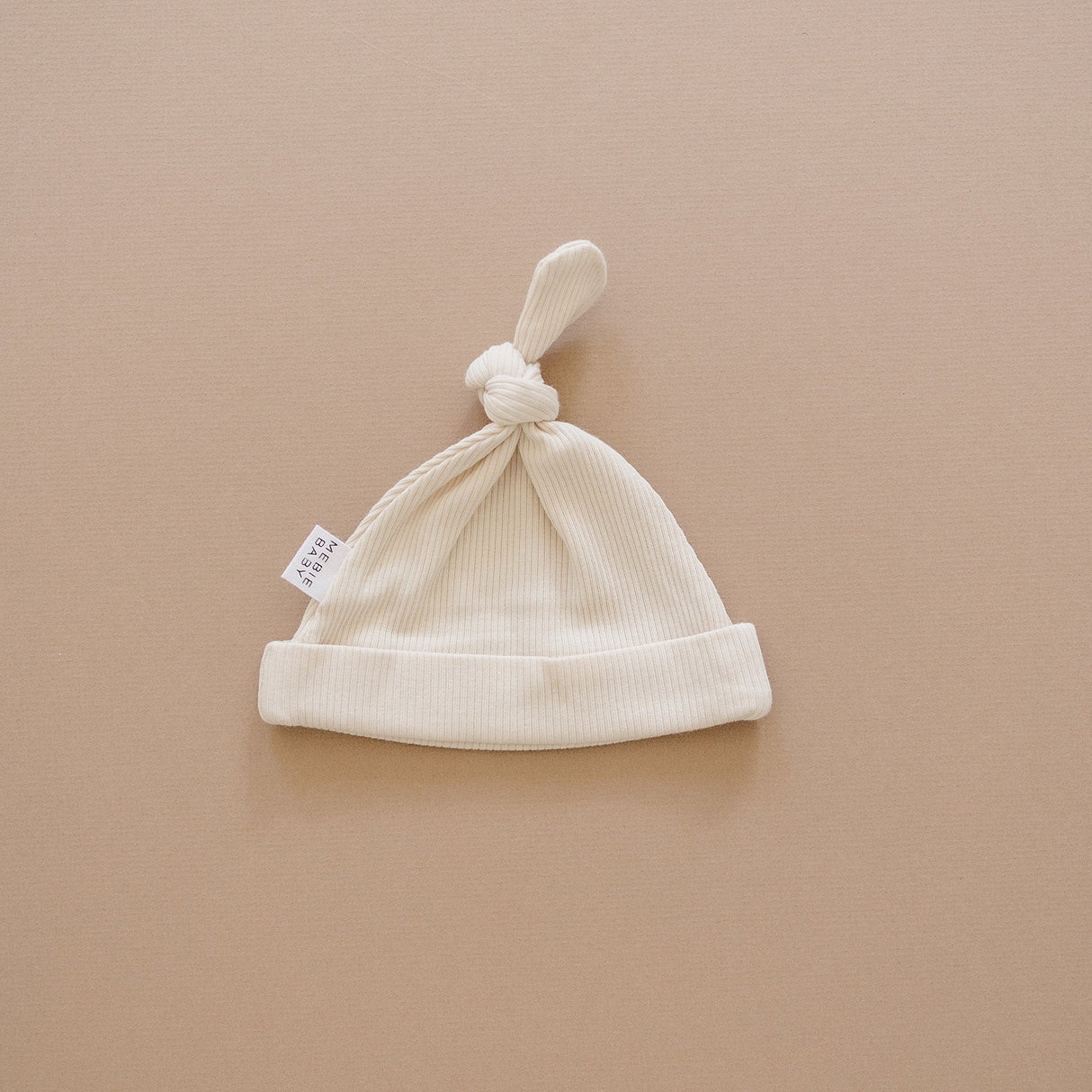 Vanilla Organic Ribbed Newborn Knot Hat - HoneyBug