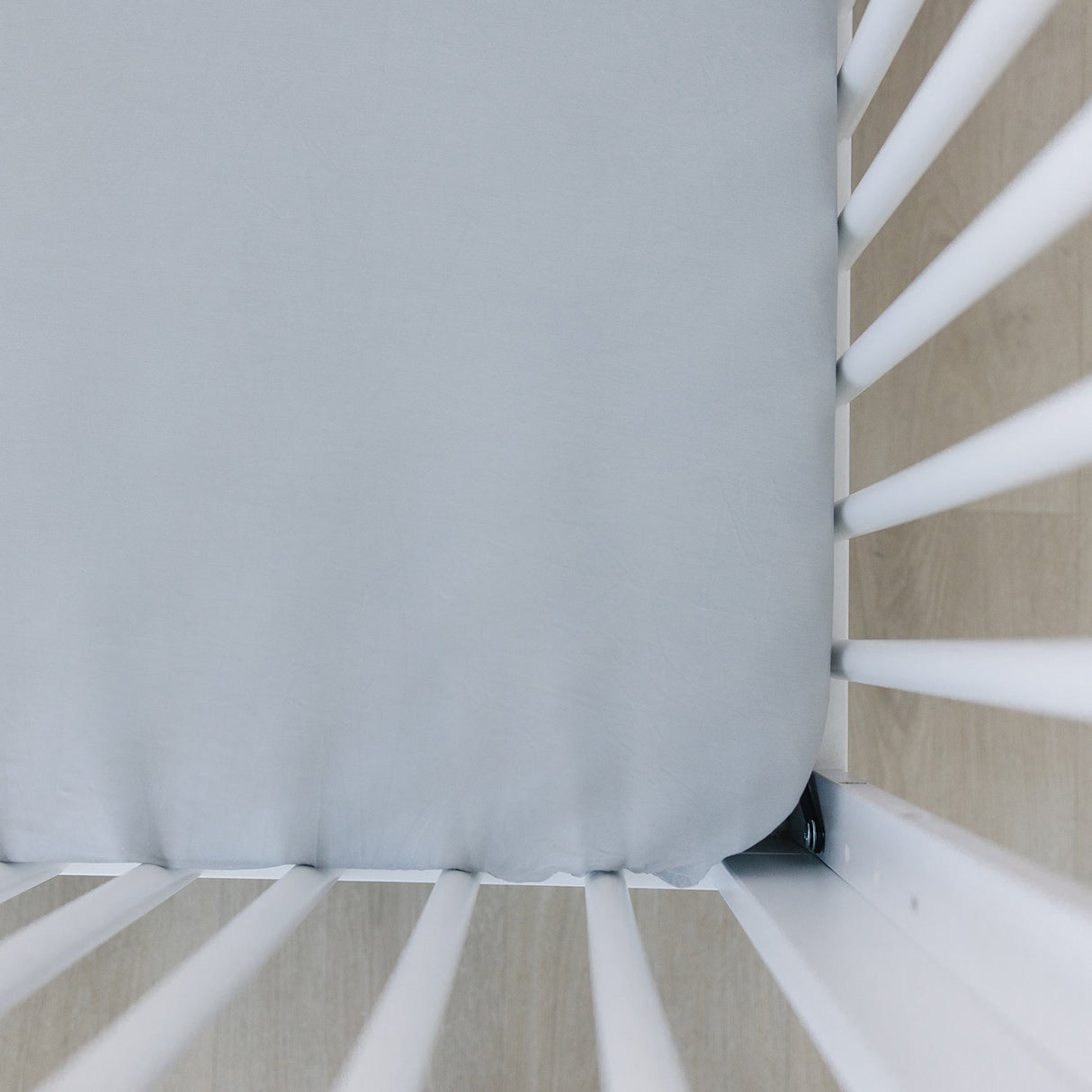 Stone Bamboo Stretch Crib Sheet - HoneyBug