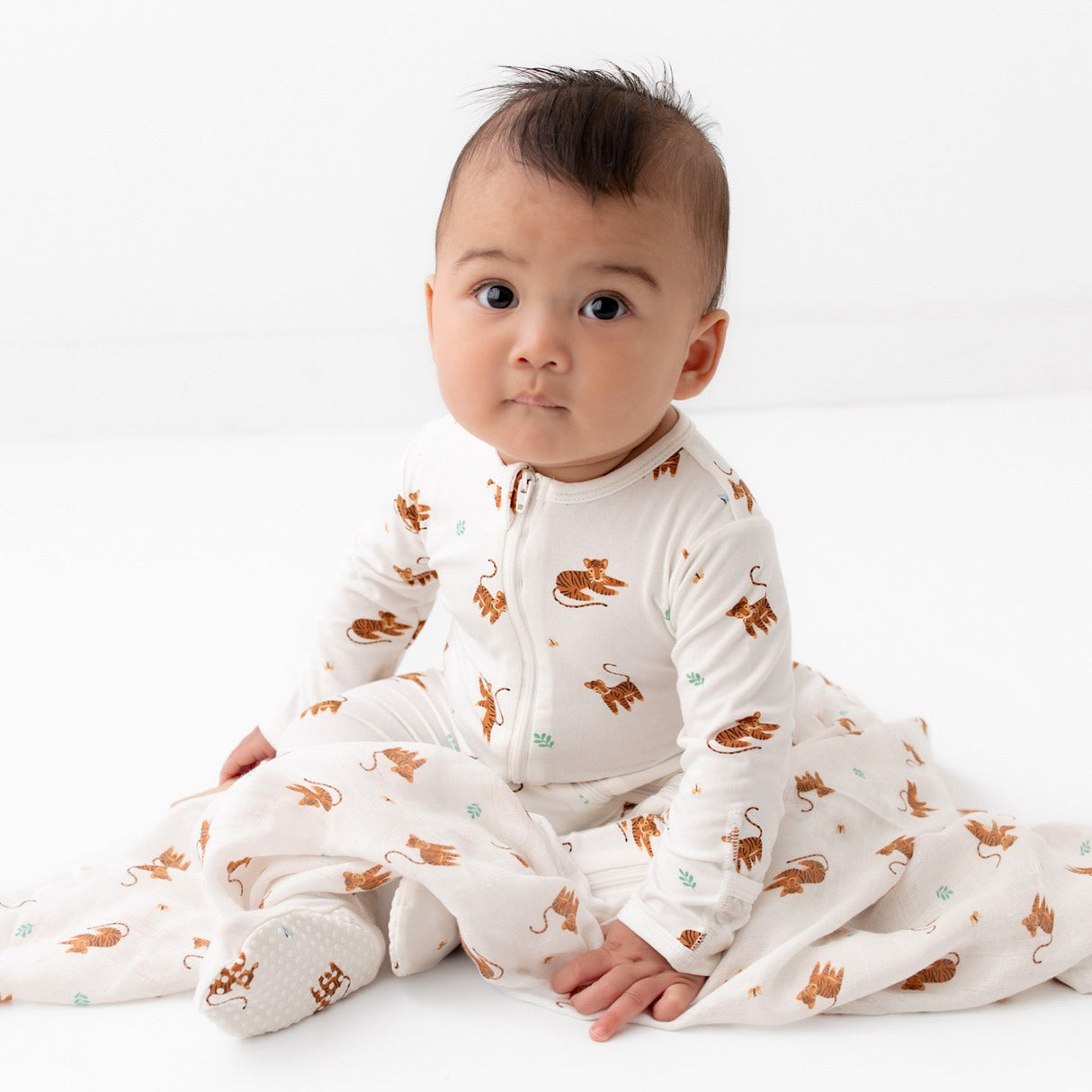Tiger Zippered Footie - HoneyBug