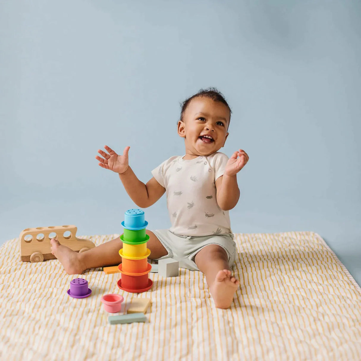 Tiny Land® Montessori Toys Set for Newborns (6-9 month) - HoneyBug