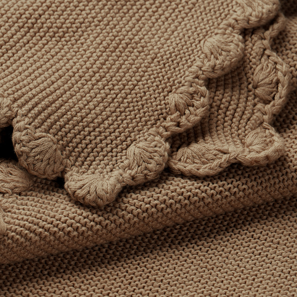 Organic Cotton Scalloped Baby Blanket - Brown - HoneyBug 