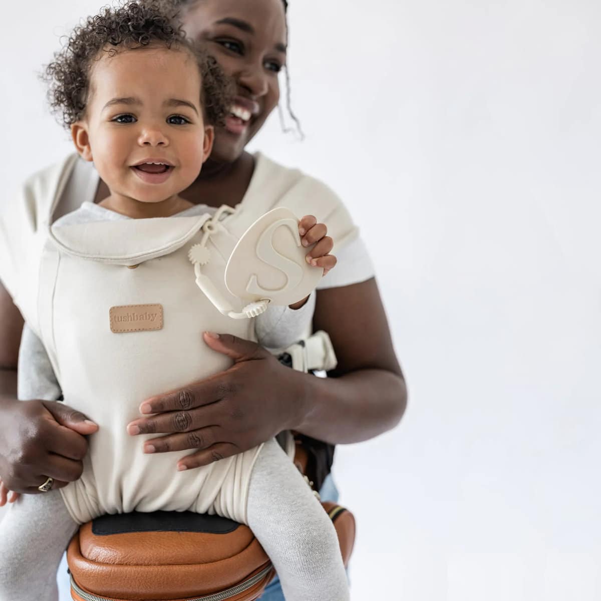 The Letter Teether - HoneyBug 