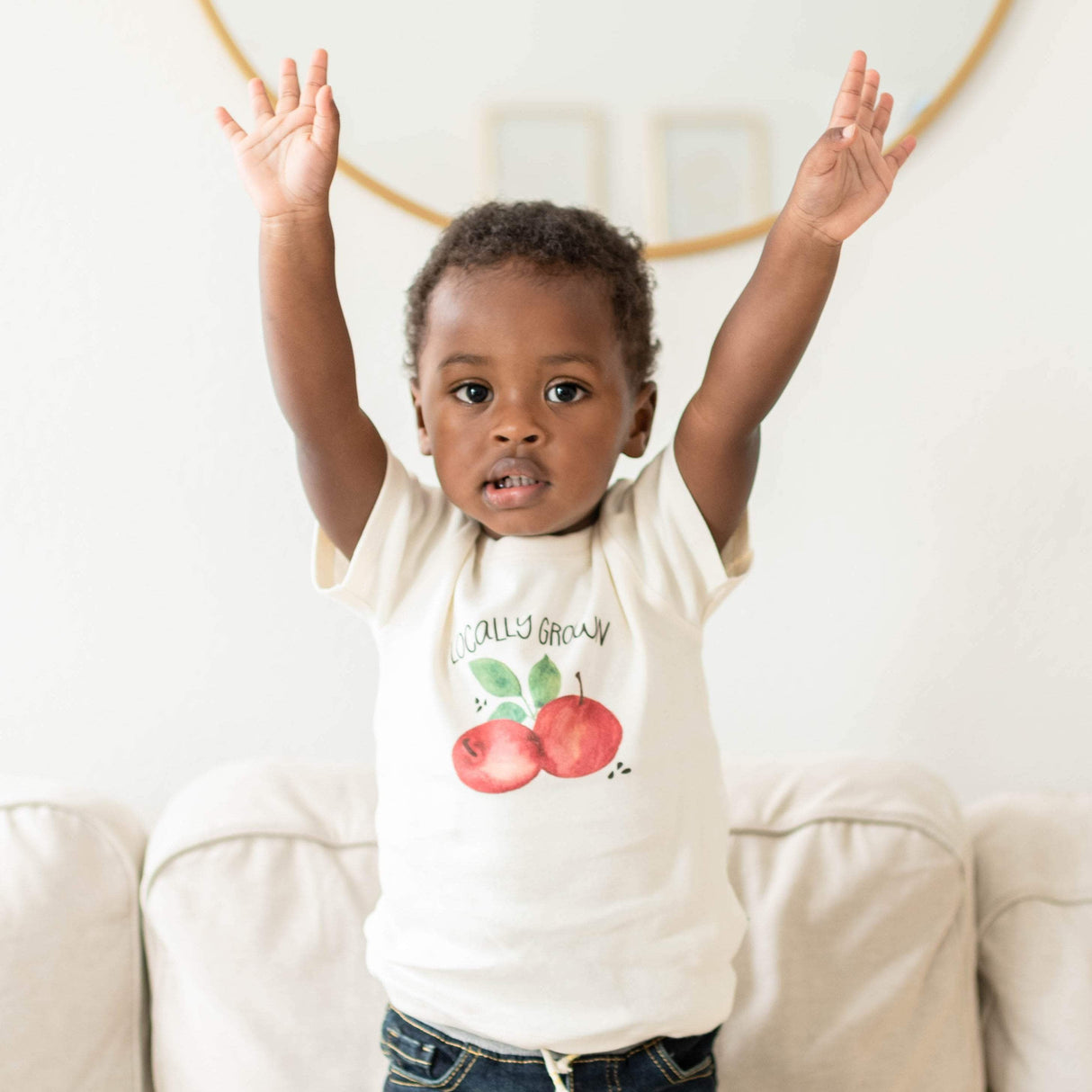 graphic tee | locally grown - HoneyBug 