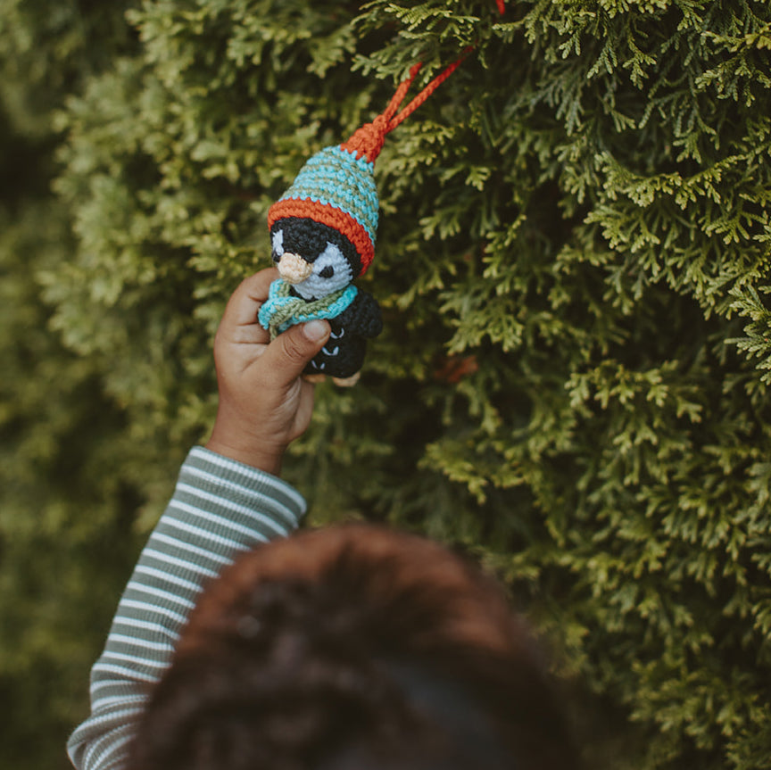 Penguin Ornament - HoneyBug 