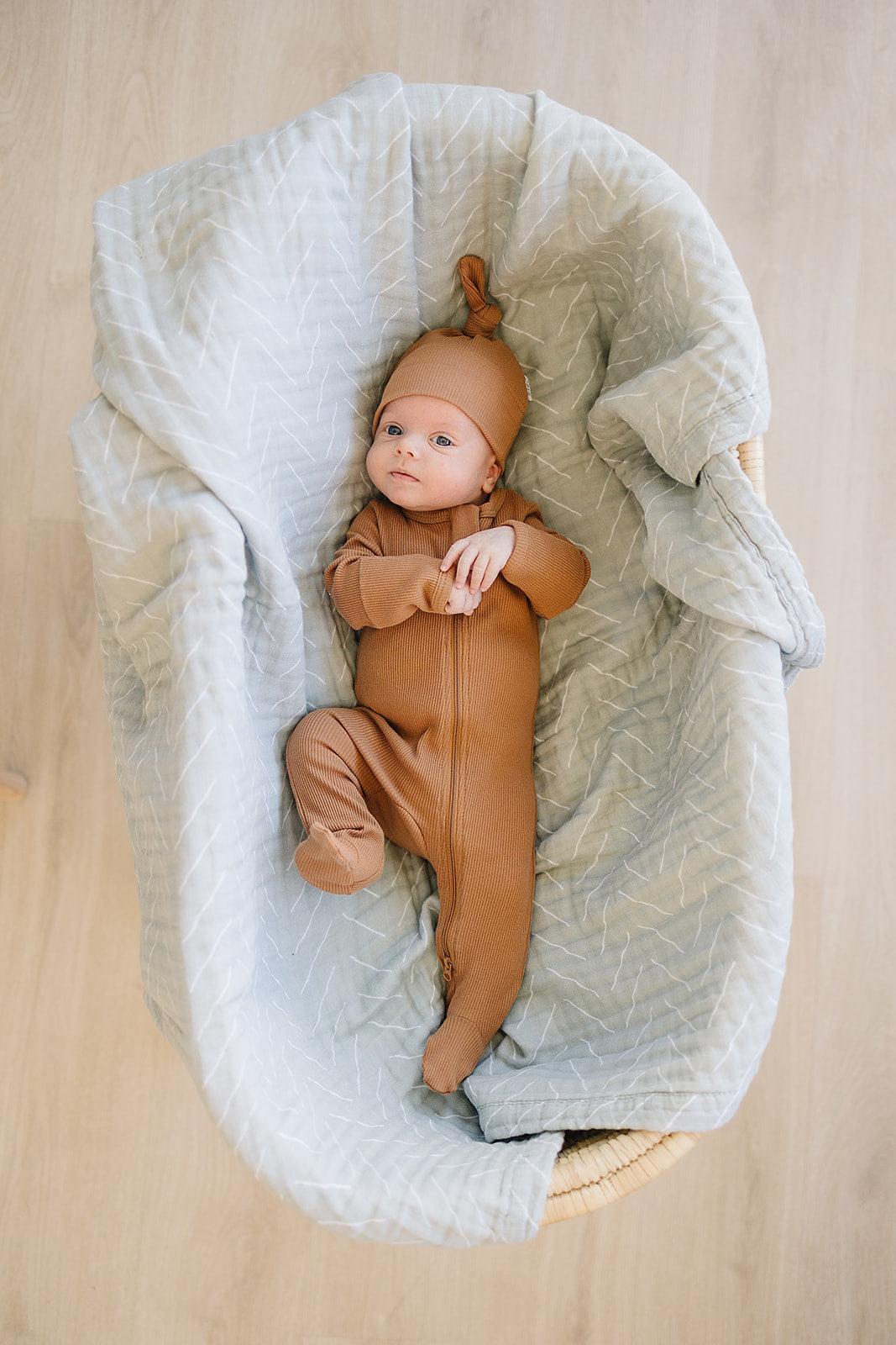 Desert Sage Muslin Quilt - HoneyBug 